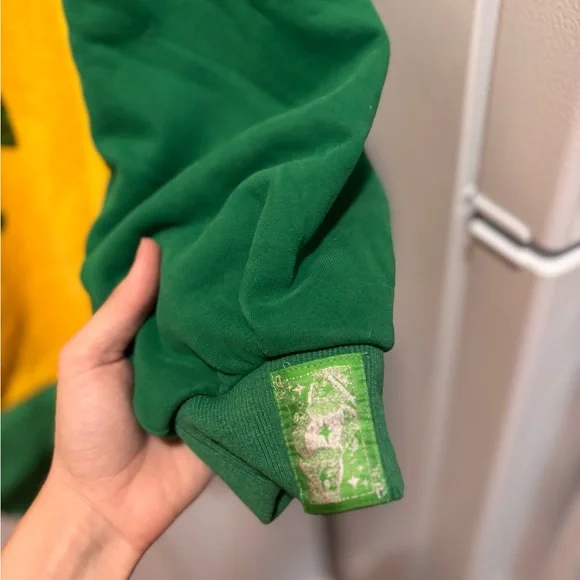 Queen of sparkles Queen Colors Rainbow Crayon Graphic Sweatshirt - Picture 8 of 13